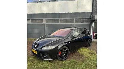 Zwart Gebruikt 2008 Seat Leon FR Hatchback | € 4.650 (Goede deal)