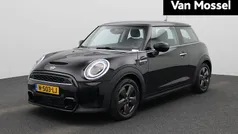 Zwart Gebruikt 2021 Mini Cooper S Essential Hatchback | € 22.900 (Super prijs)