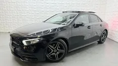 Zwart Gebruikt 2020 Mercedes A180 AMG Sedan | € 24.749 (Eerlijke prijs)