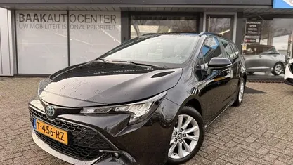 Gebruikt 2023 Toyota Corolla Active Stationwagen | € 23.950 (Eerlijke prijs)
