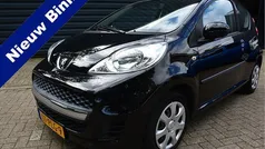 Zwart Gebruikt 2010 Peugeot 107 Hatchback | € 2.950 (Eerlijke prijs)