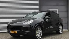 Zwart Gebruikt 2015 Porsche Cayenne SUV | € 28.999 (Super prijs)