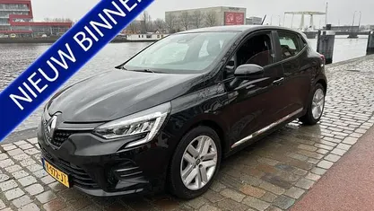 Occasion Renault Clio V Zen 101 PK (74 kW) 2021 Zwart Hatchback