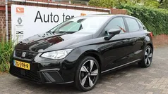 Zwart, metallic lak Gebruikt 2018 Seat Ibiza Reference Hatchback | € 10.900 (Eerlijke prijs)