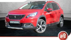 Rood Gebruikt 2018 Peugeot 2008 Allure SUV | € 13.700 (Eerlijke prijs)