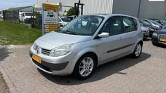 Mpv Gebruikt 2005 Renault Scénic II Luxe MPV | € 1.450 (Goede deal)