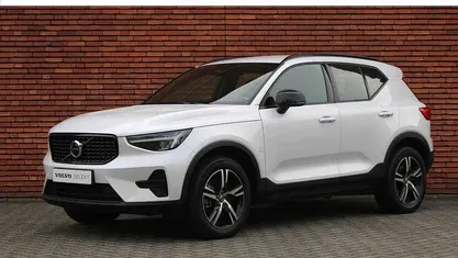 Occasion 2025 Volvo XC40 Plus SUV | € 43.950 (Eerlijke prijs)