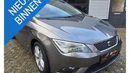 Grijs Gebruikt 2014 Seat Leon Style Hatchback | € 10.950 (Goede deal)