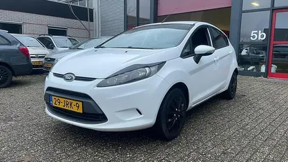 Wit Gebruikt 2009 Ford Fiesta Limited Hatchback | € 2.395 (Eerlijke prijs)