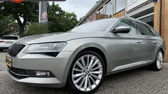 Gebruikt 2018 Skoda Superb Style Stationwagen | € 18.900 (Eerlijke prijs)