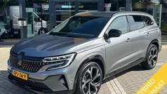 Grijs Gebruikt 2024 Renault Espace Esprit Alpine MPV | € 42.945 (Eerlijke prijs)