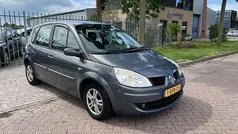 Grijs Gebruikt 2008 Renault Scénic II MPV | € 1.399 (Goede deal)