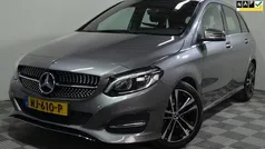 Gebruikt 2017 Mercedes B180 Ambition MPV | € 17.250 (Eerlijke prijs)