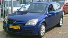 Gebruikt 2004 Opel Astra Enjoy Hatchback | € 1.750 (Eerlijke prijs)