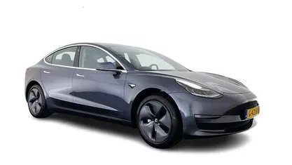Gebruikt 2019 Tesla Model 3 Standard Range Sedan | € 16.745 (Eerlijke prijs)