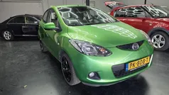 Groen Gebruikt 2008 Mazda 2 Touring Hatchback | € 2.699 (Eerlijke prijs)