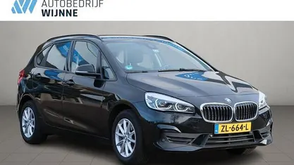 Zwart Occasion 2018 BMW 220 Active Tourer Executive MPV | € 16.950 (Super prijs)