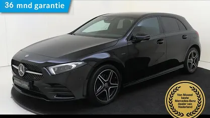 Zwart Occasion 2021 Mercedes A250 Business Hatchback | € 29.945 (Eerlijke prijs)