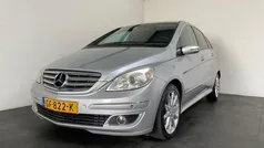 Grijs Gebruikt 2006 Mercedes B200 MPV | € 3.949 (Goede deal)