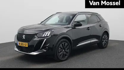 Zwart Occasion 2021 Peugeot e-2008 GT SUV | € 17.400 (Eerlijke prijs)