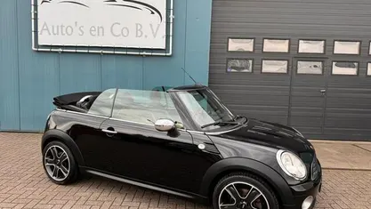 Occasion Mini Cooper Cabriolet 122 PK (89 kW) 2010 Zwart Cabriolet