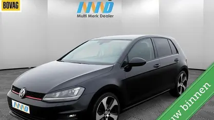 Zwart Occasion 2015 VW Golf VII Edition Hatchback | € 8.950 (Iets duurder)