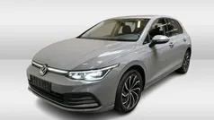 Grijs Gebruikt 2022 VW Golf VIII Style Hatchback | € 24.450 (Goede deal)