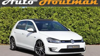 Occasion 2015 VW Golf VII GTE Hatchback | € 13.950 (Eerlijke prijs)