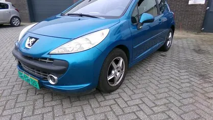 Occasion 2007 Peugeot 207 Hatchback | € 850 (Eerlijke prijs)