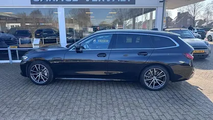 Occasion BMW 330e Executive 2022 Stationwagen