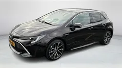 Bruin Gebruikt 2020 Toyota Corolla Executive Hatchback | € 22.445 (Eerlijke prijs)