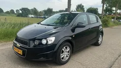 Zwart Gebruikt 2012 Chevrolet Aveo LT Hatchback | € 3.750 (Eerlijke prijs)