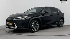 Zwart Gebruikt 2020 Lexus UX 250h Business Edition SUV | € 27.945 (Eerlijke prijs)