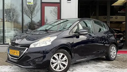 Occasion 2013 Peugeot 208 Active Hatchback | € 3.749 (Eerlijke prijs)