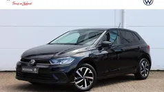 Hatchback Gebruikt 2024 VW Polo Edition Hatchback | € 23.950 (Eerlijke prijs)