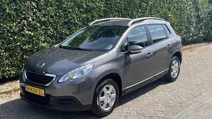 Grijs Gebruikt 2014 Peugeot 2008 Access SUV | € 5.900 (Eerlijke prijs)