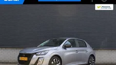 Gris artense (grijs metallic) Nieuw 2025 Peugeot 208 Style Hatchback | € 21.940 (Eerlijke prijs)