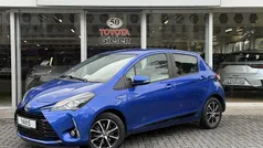 Blauw Gebruikt 2018 Toyota Yaris Hybrid Hatchback | € 16.400 (Eerlijke prijs)