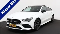 Wit, metallic lak Gebruikt 2021 Mercedes CLA250 Shooting Brake Business Stationwagen | € 29.500 (Eerlijke prijs)