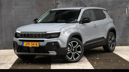 Grijs Nieuw 2025 Jeep Avenger Summit SUV | € 33.995 (Goede deal)