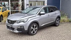 Grijs Gebruikt 2020 Peugeot 3008 Premium SUV | € 19.940 (Goede deal)