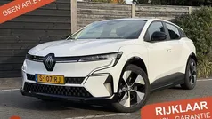 Gebruikt 2023 Renault Mégane Equilibre Hatchback | € 24.450 (Goede deal)