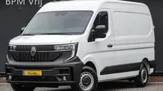 Wit Gebruikt 2024 Renault Master Van | € 33.950 (Goede deal)