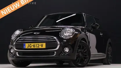 Occasion 2016 Mini Cooper Business Hatchback | € 10.335 (Eerlijke prijs)