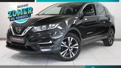 Zwart Gebruikt 2019 Nissan Qashqai N-Connecta SUV | € 18.735 (Eerlijke prijs)