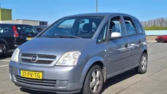 Grijs Gebruikt 2004 Opel Meriva MPV | € 1.350 (Eerlijke prijs)