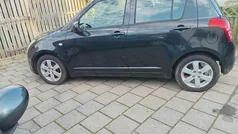 Zwart Gebruikt 2009 Suzuki Swift Hatchback | € 2.250 (Eerlijke prijs)