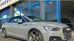 Grijs, metallic lak Gebruikt 2019 Audi A5 Cabriolet S-Line Cabriolet | € 36.900 (Eerlijke prijs)