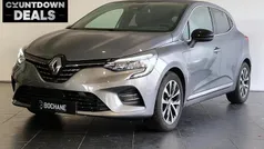 Grijs Gebruikt 2023 Renault Clio V Techno Hatchback | € 23.695 (Eerlijke prijs)