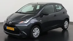 Grijs Gebruikt 2018 Toyota Aygo Hatchback | € 8.945 (Eerlijke prijs)